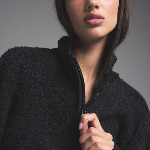 Skims teddy hoodie zip up size xxs/xs - Picture 4 of 4